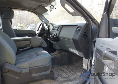 2012 Ford F-250 Xl из США, поврежденный, VIN 1FT7X2B61CEA52722